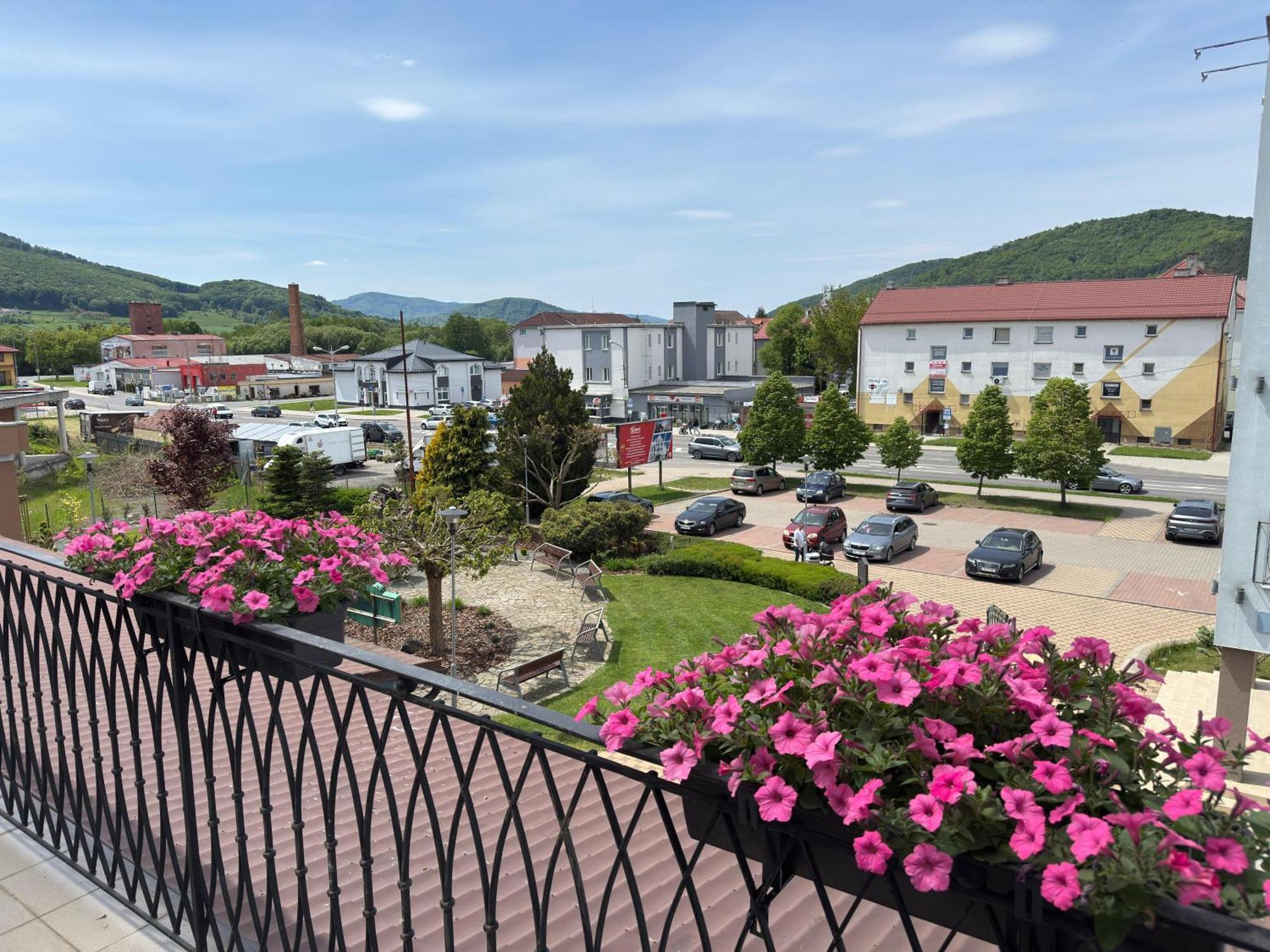 Penzion Siron Detva Exterior foto