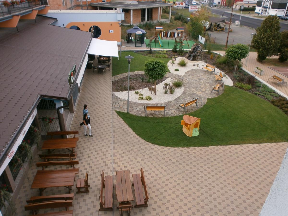Penzion Siron Detva Exterior foto